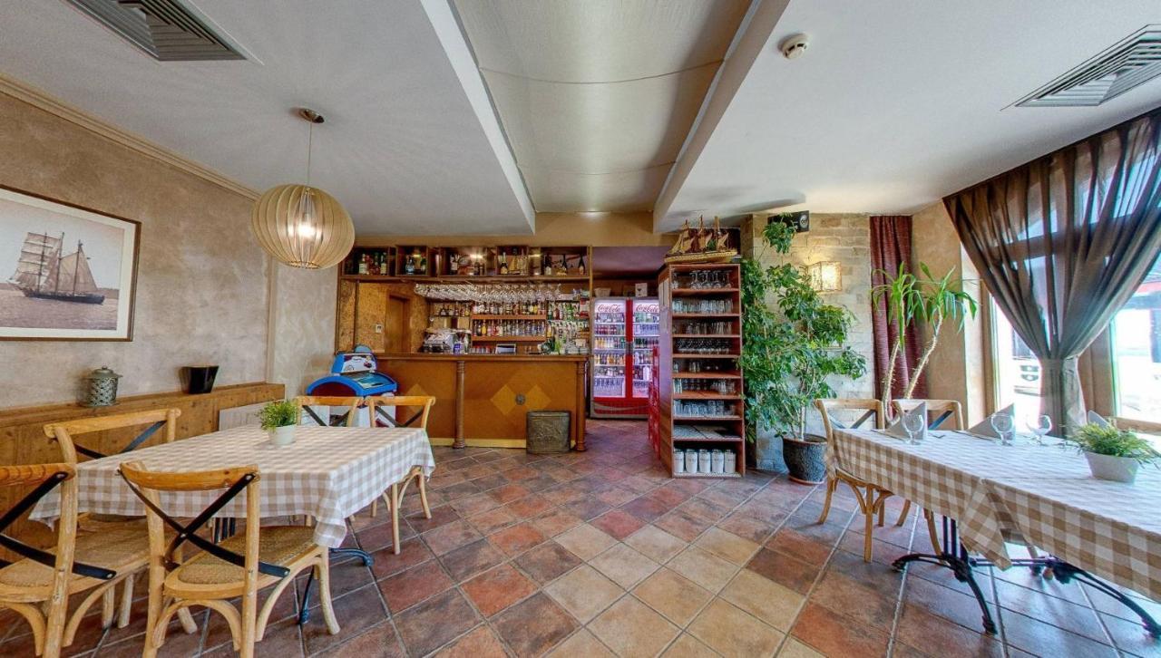 Hotel Mistral Balchik Exterior photo